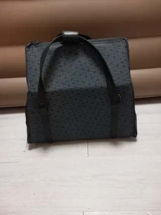 Máquina de escribir Olivetti Studio 46