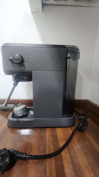 Cafetera Electrolux para reparar