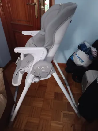 Trona bebé plegable