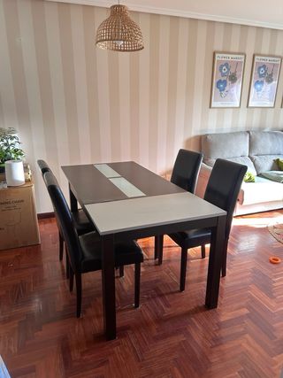 [URGE] Mesa Comedor Extensible + 4 Sillas