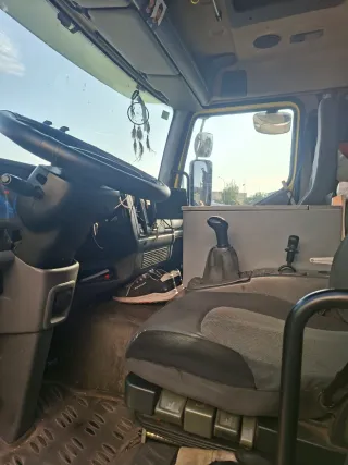 Renault Trucks midlum 2005