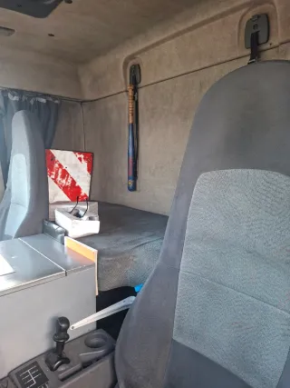 Renault Trucks midlum 2005