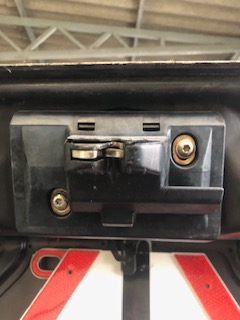 Cerradura Portón Clase C W202