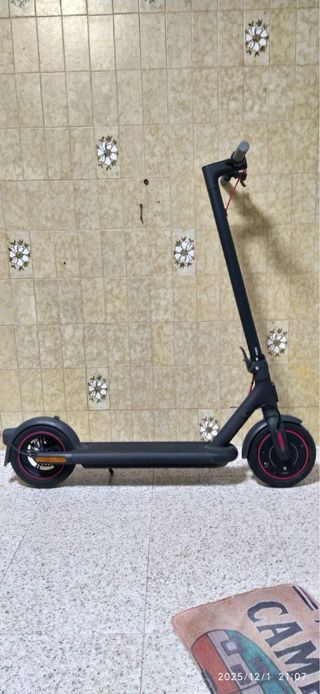 Patinete Xiaomi Scooter 4 Pro