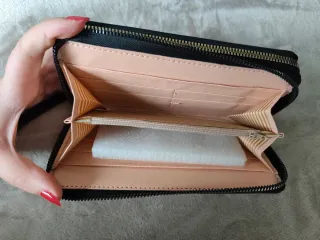 Cartera grande acolchada negra