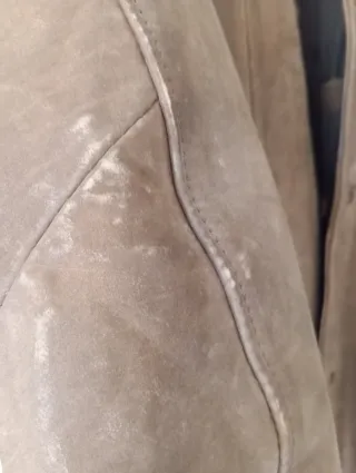 Cazadora de piel marrón