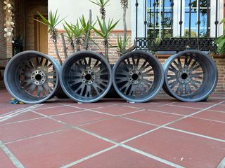 Juego de llantas 18 Pulgadas Mercedes-Benz (2022)