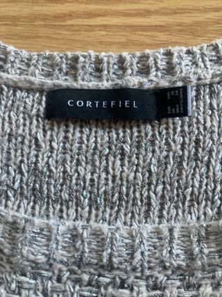 Jersey gris de Cortefiel con encaje