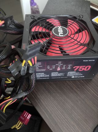Fuente Alimentación NOX URANO 750W