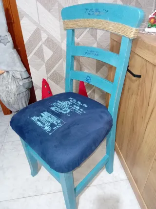 Sedia marina in legno massello turchese