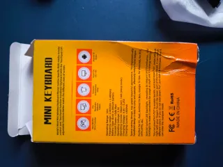 Mini Teclado Inalámbrico Wifi y Bluetooth