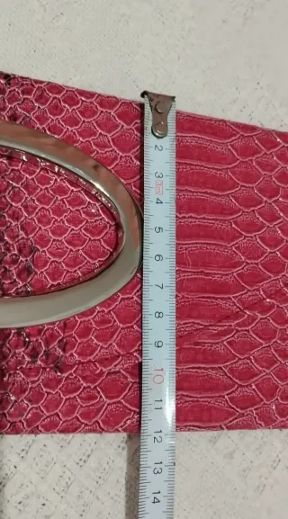 Bolso de mano clutch fucsia