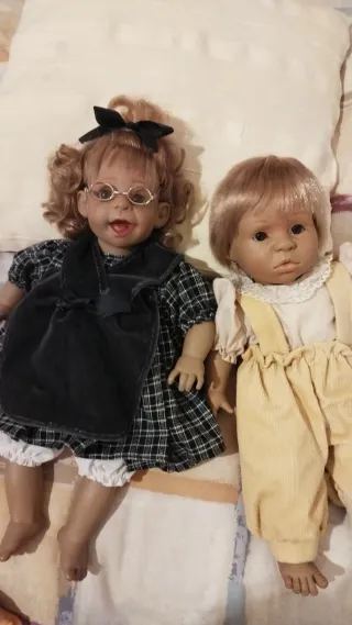 Muñecos antiguos y en perfecto estado