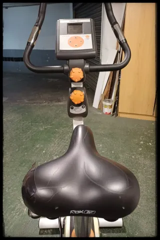 Bicicleta Estática Reebok