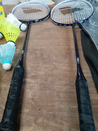 2 Raquetas Bádminton + 10 Volantes + Saco