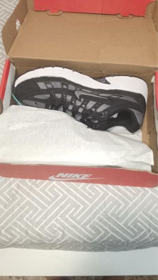 Zapatillas Nike P600 Negras/Grises