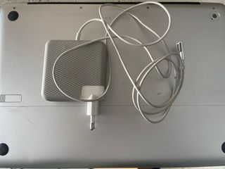 Portátil Apple MacBook Pro Plata