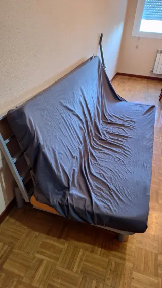 Sofá Cama Gris Tela y Metal