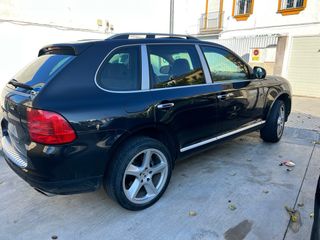 Porsche Cayenne 2005