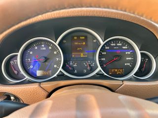 Porsche Cayenne 2005