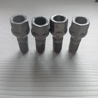 Tornillos Rueda Coche (4 unidades)