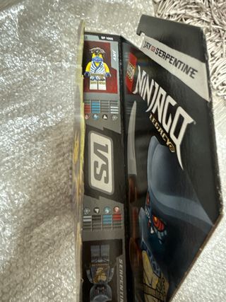 Lego Ninjago Legacy 71732 Jay vs Serpentine