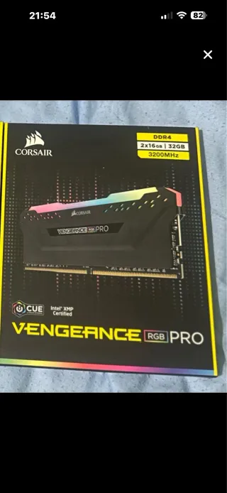 PC i7-11700K | Z590 Carbon | 64GB RGB | Caja ARGB