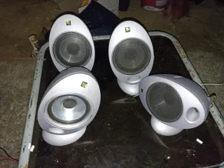 Altavoz KEF KHT 2005.2 HTS2001 Egg Satellite -Plat