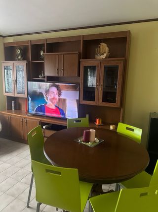 Mesa y sillas comedor