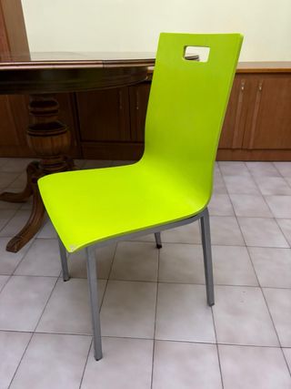 Mesa y sillas comedor