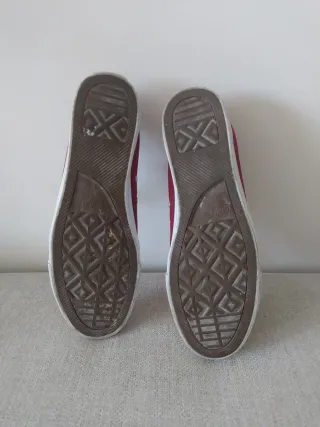 Converse Rojas Talla 44