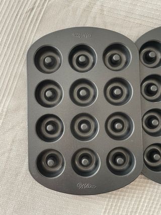 Moldes repostería: donuts, corazones y Hello Kitty