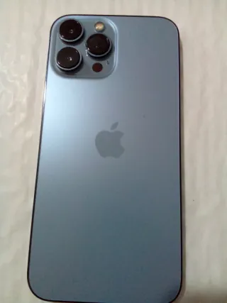 iPhone 13 Pro Max 128GB + 9 cristales protectores