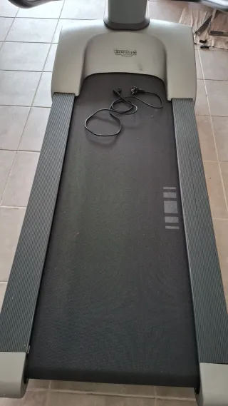 Cinta Run Forma Technogym