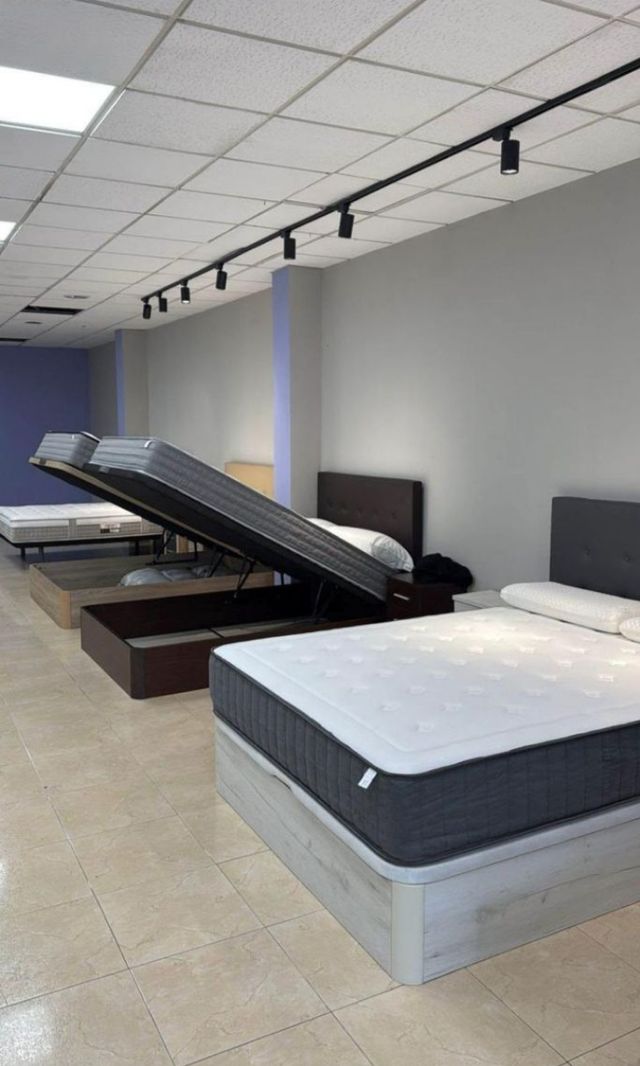 Canapé com colchão para separação de viscoelástica ou líquidos