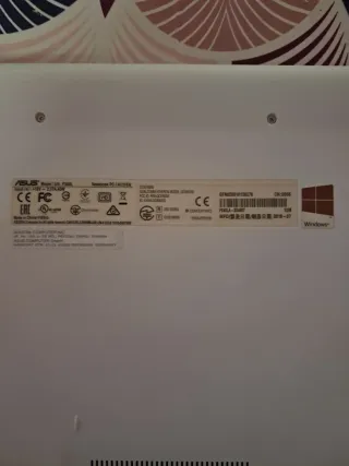 Ordenador ASUS Blanco