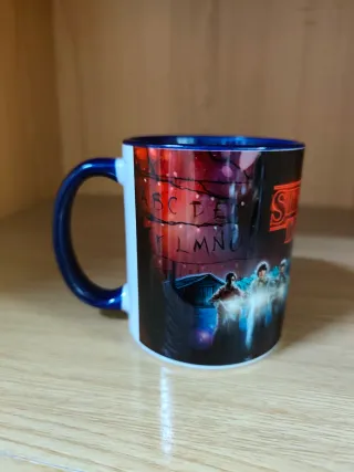 Taza Stranger Things