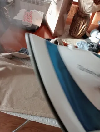 Plancha de vapor inalámbrica Turbo-jet