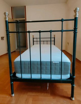 Letto singolo in ferro battuto