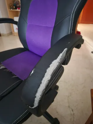 Silla Gamer Negra y Morada