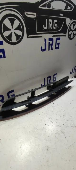 1148 REJILLA PARAGOLPES DELANTERO IZQUIERDO AUDI Q
