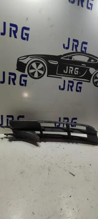 1148 REJILLA PARAGOLPES DELANTERO IZQUIERDO AUDI Q
