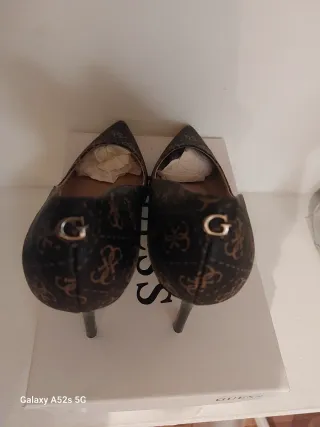 Zapatos de tacón Guess nuevos