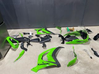 Kawasaki ZX10R 2015 Llantas y Carenado Original