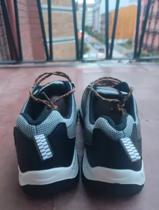 Zapatillas deportivas senderismo hombre nuevas t43