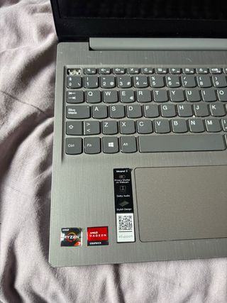 Lenovo Ideapad 3 Gris/Plateado