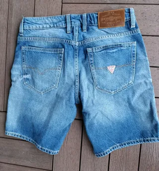 Pantalón corto vaquero Guess azul