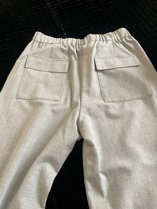 Pantalón Zara Gris