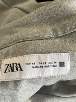 Pantalón Zara Gris