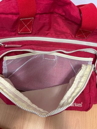 Bolsa de viaje roja